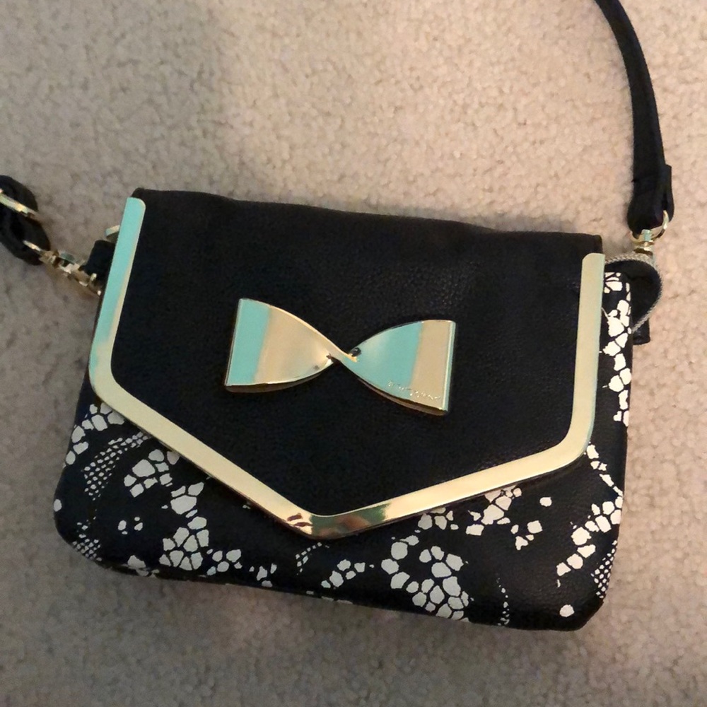 Black & White Purse